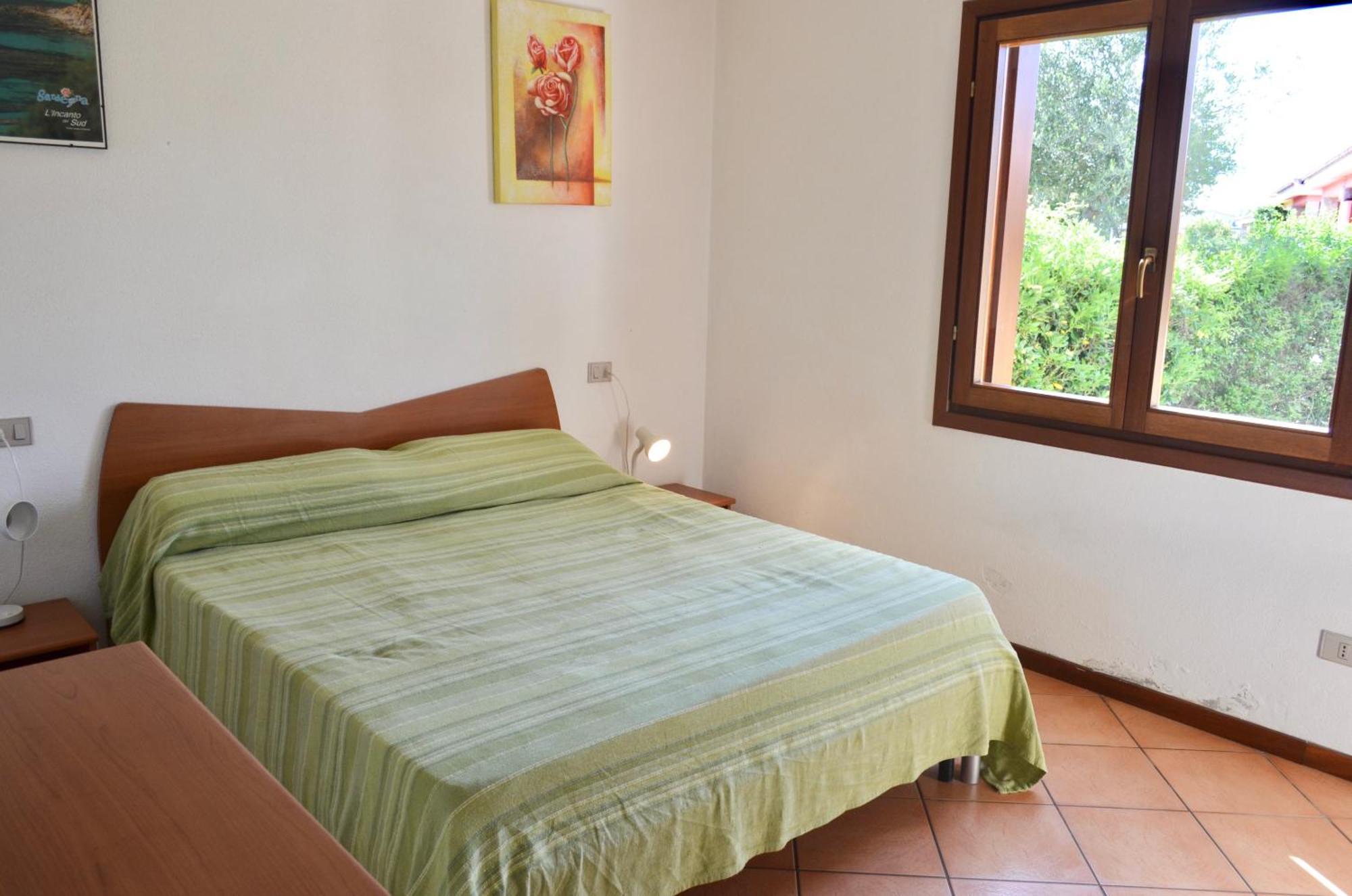 Iss Travel, Ambra Apartments - 800 M From La Cinta Beach Сан Теодоро Екстериор снимка